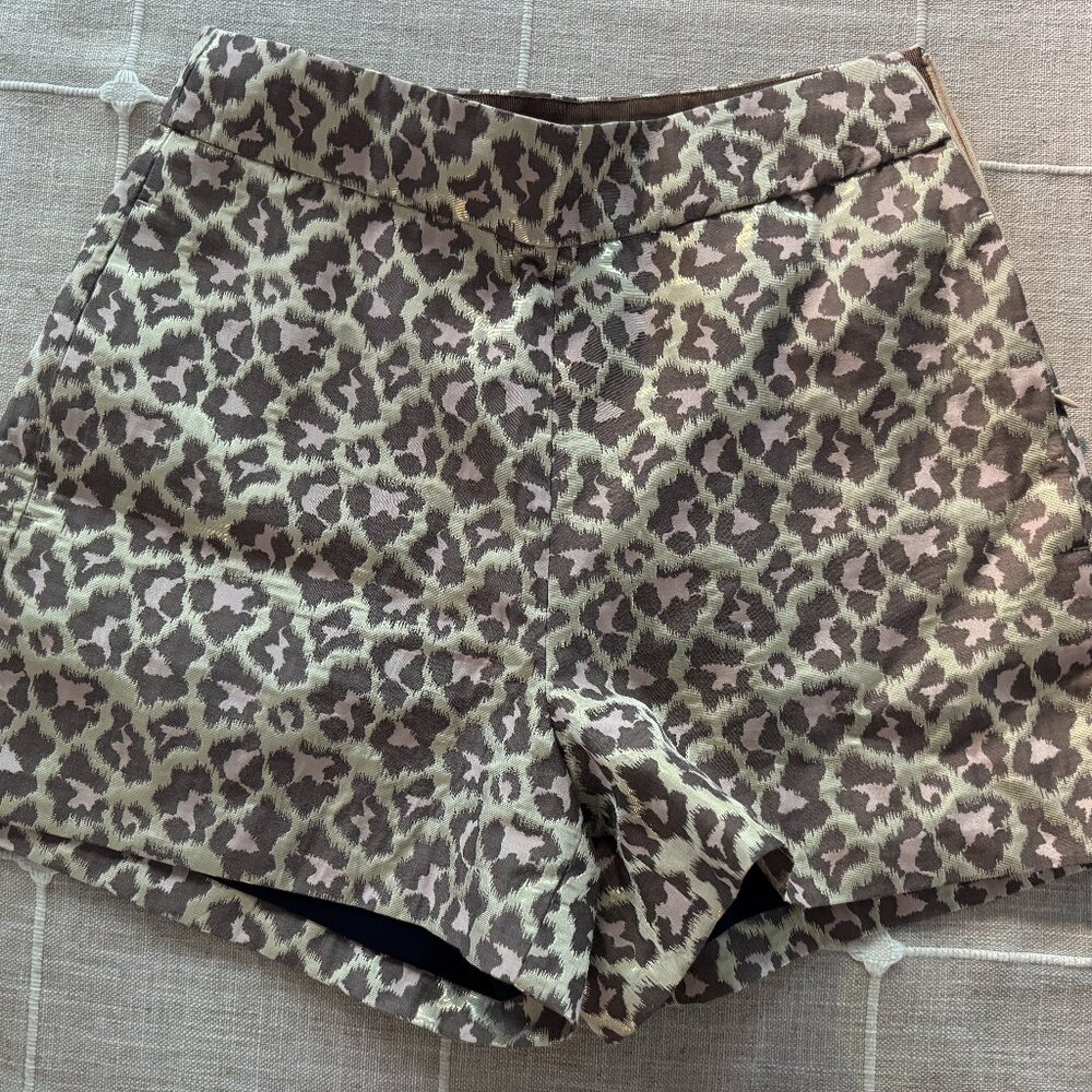 J Crew Pink/gold trouser short in metallic leopard jacquard